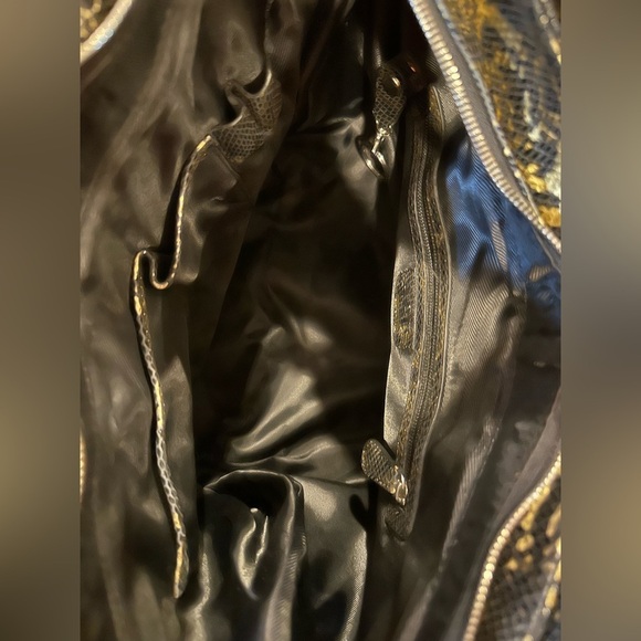apc Black & Gold Snakeskin Print Bag EUC - Picture 4 of 15